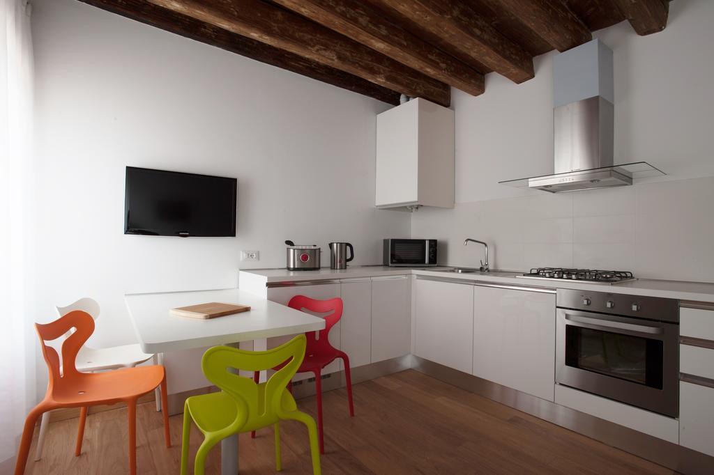 The Lion'S House Apt1 Venedig Rum bild